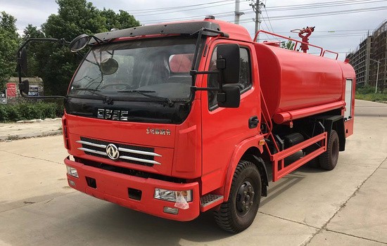 東風多利卡消防灑水車︱8噸消防灑水車